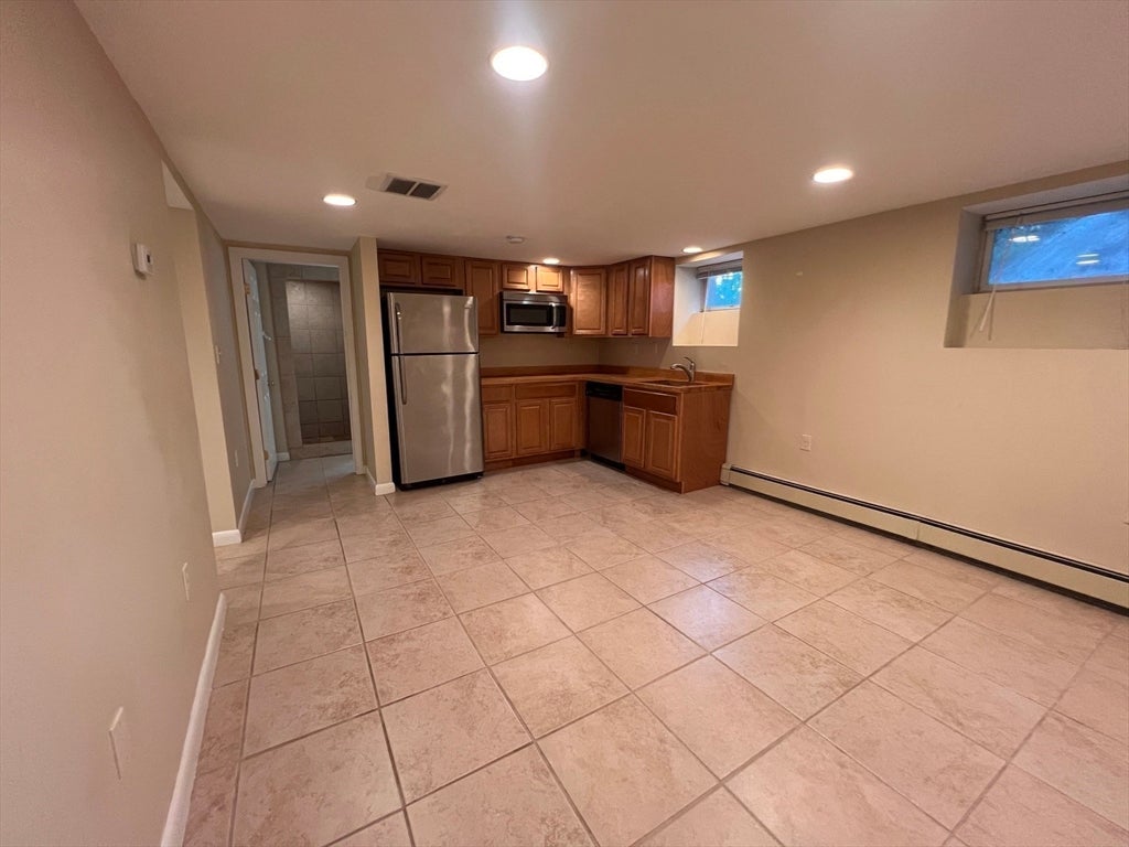 15 Oak Road, Waltham, MA, 15 Oak Road, Waltham, MA Photo #19