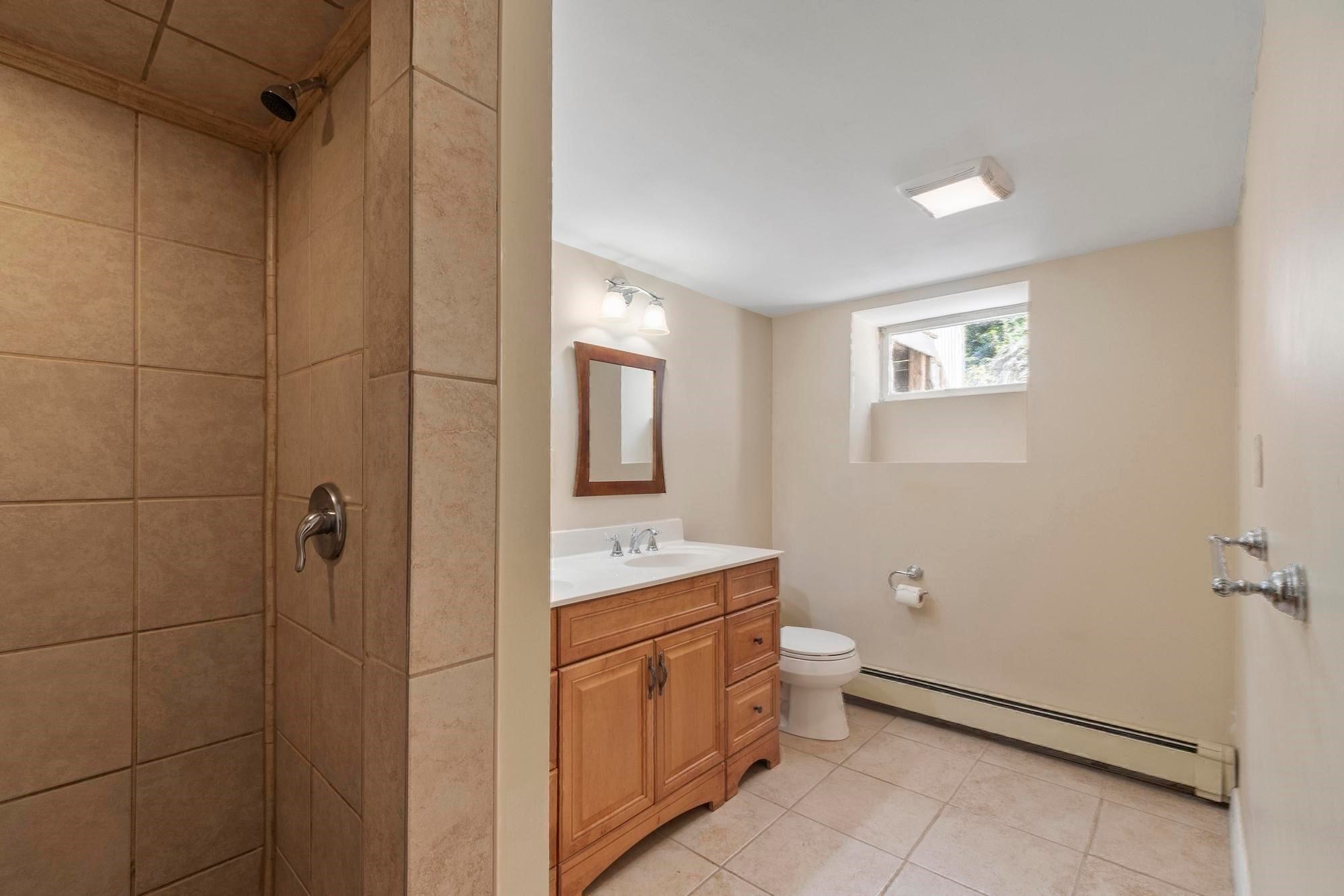 15 Oak Road, Waltham, MA Photo #22