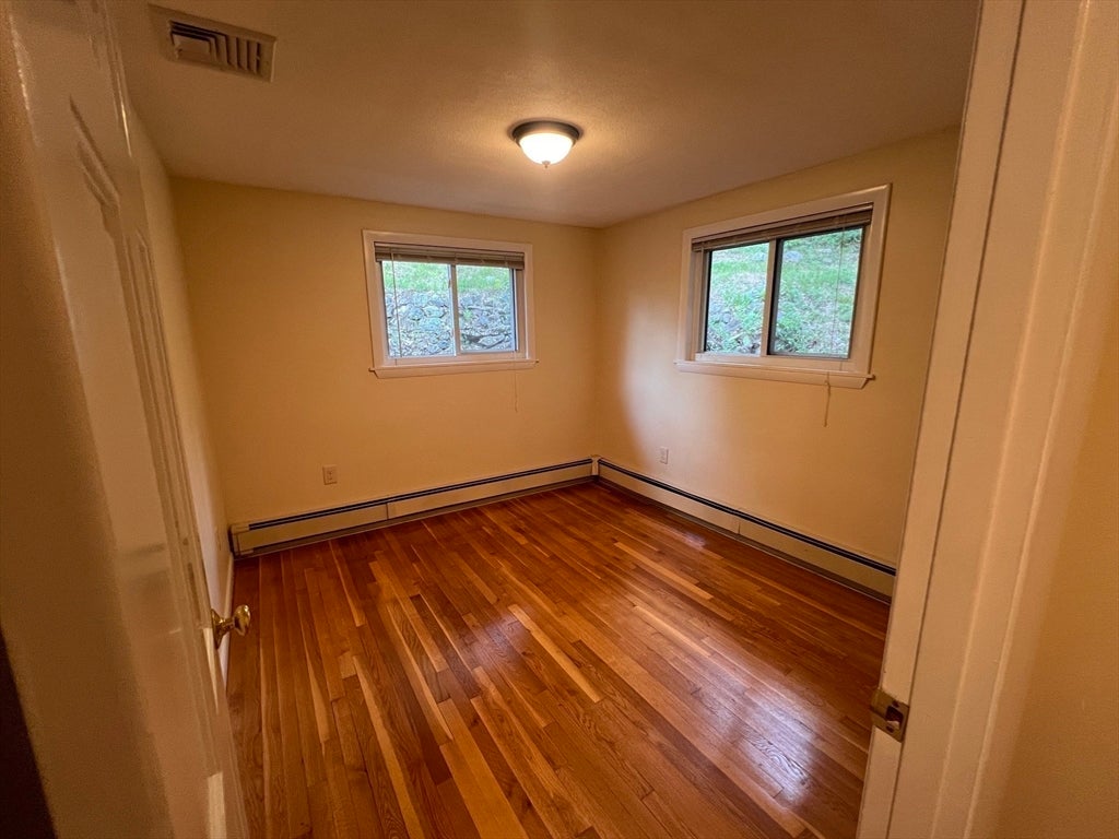 15 Oak Road, Waltham, MA, 15 Oak Road, Waltham, MA Photo #14
