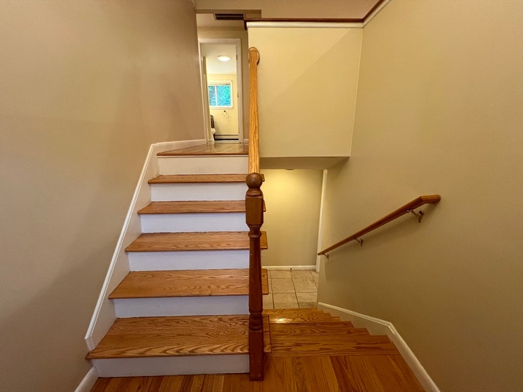 15 Oak Road, Waltham, MA, 15 Oak Road, Waltham, MA Photo #7