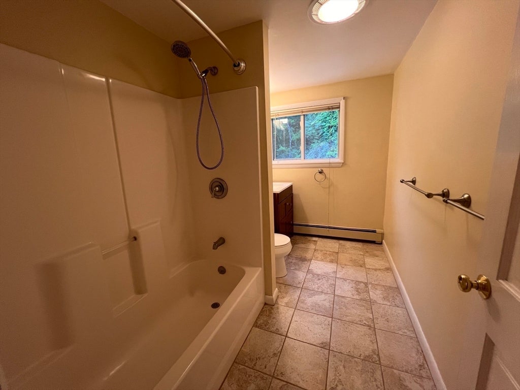 15 Oak Road, Waltham, MA, 15 Oak Road, Waltham, MA Photo #12