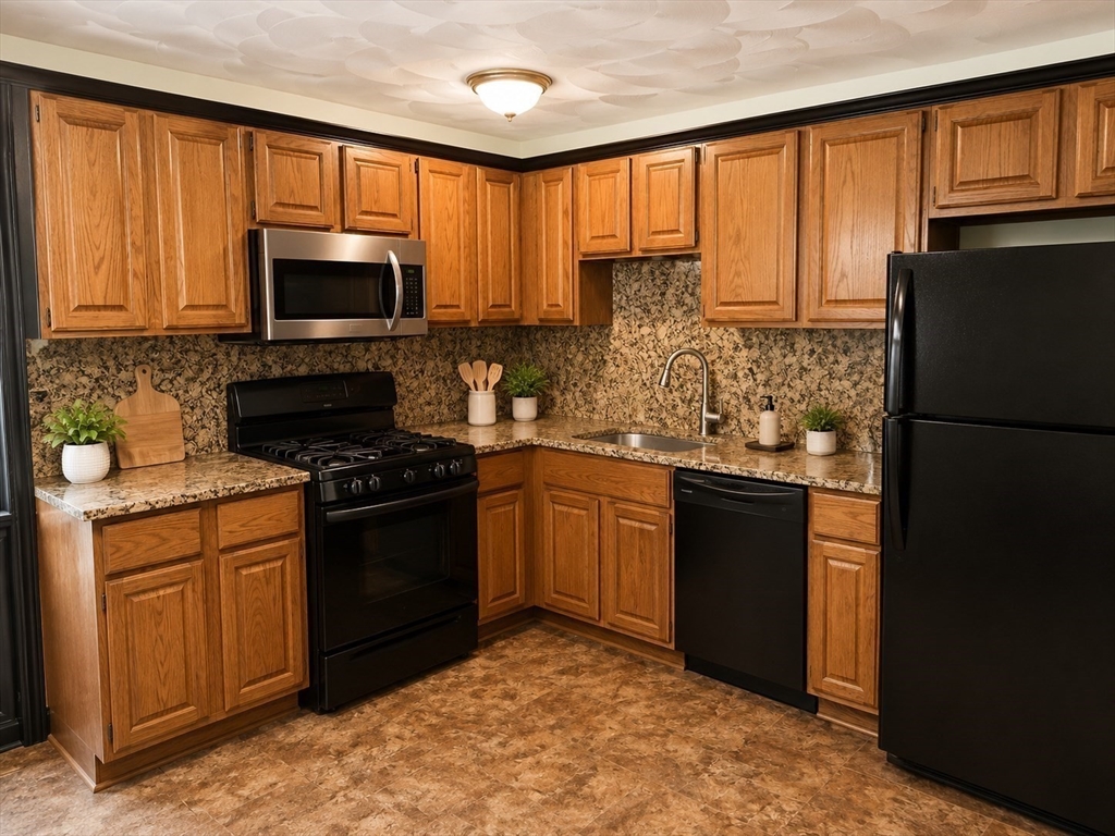 85 Farrwood Avenue 4