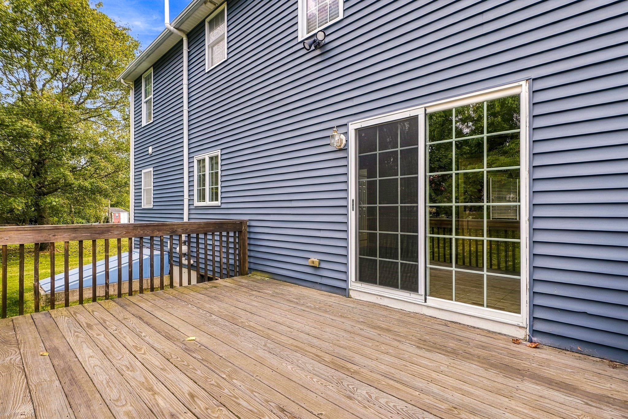 10 Jonathan Cir, Rutland, MA Photo #12