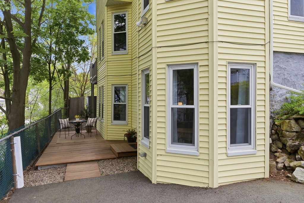 25 Sawyer St #1, Malden, MA, 25 Sawyer St #1, Malden, MA Photo #4