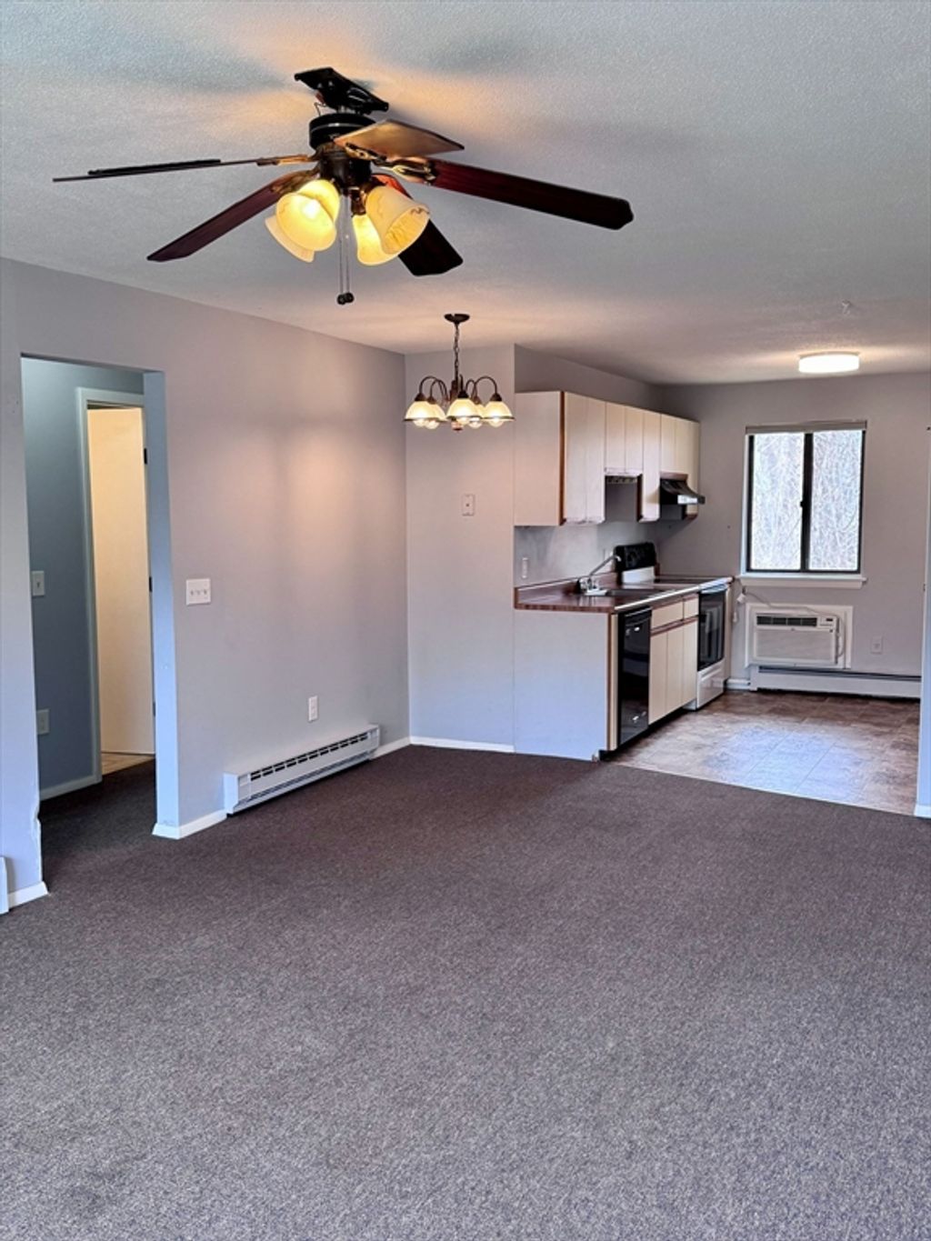 Photo of 82 S Maple St #31, Westfield, MA 01085 (MLS # 73504475)