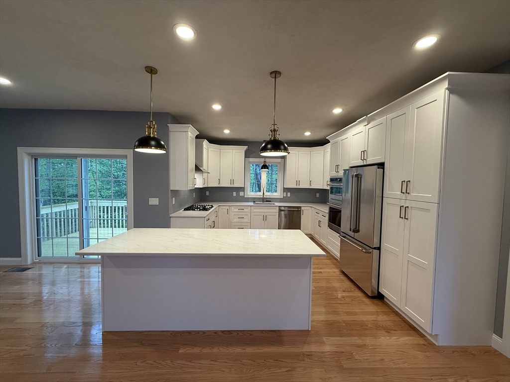 64 Deanna Dr, Holden, MA, 64 Deanna Dr, Holden, MA Photo #7