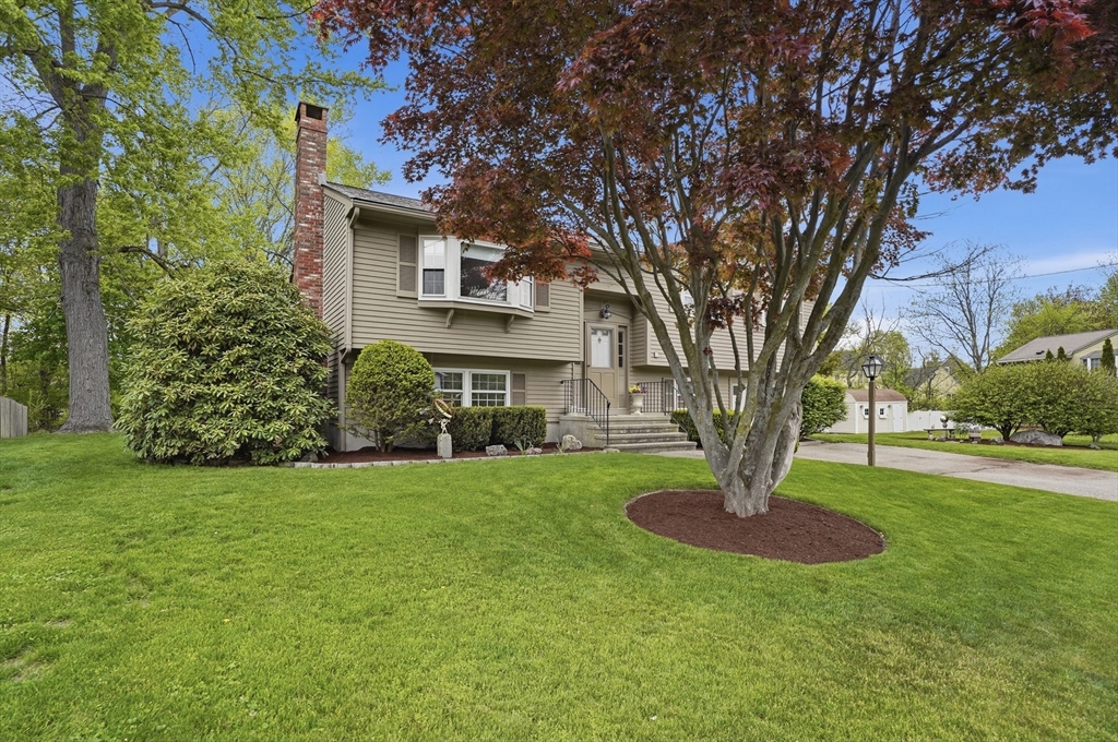 12 Linden Street, Woburn, MA Photo #2