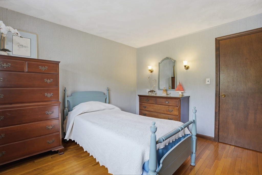 12 Linden Street, Woburn, MA Photo #21