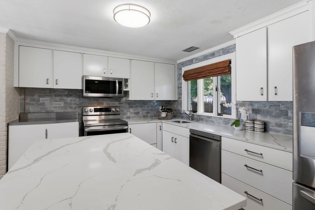 32 Massachusetts Ave, Danvers, MA, 32 Massachusetts Ave, Danvers, MA Photo #11