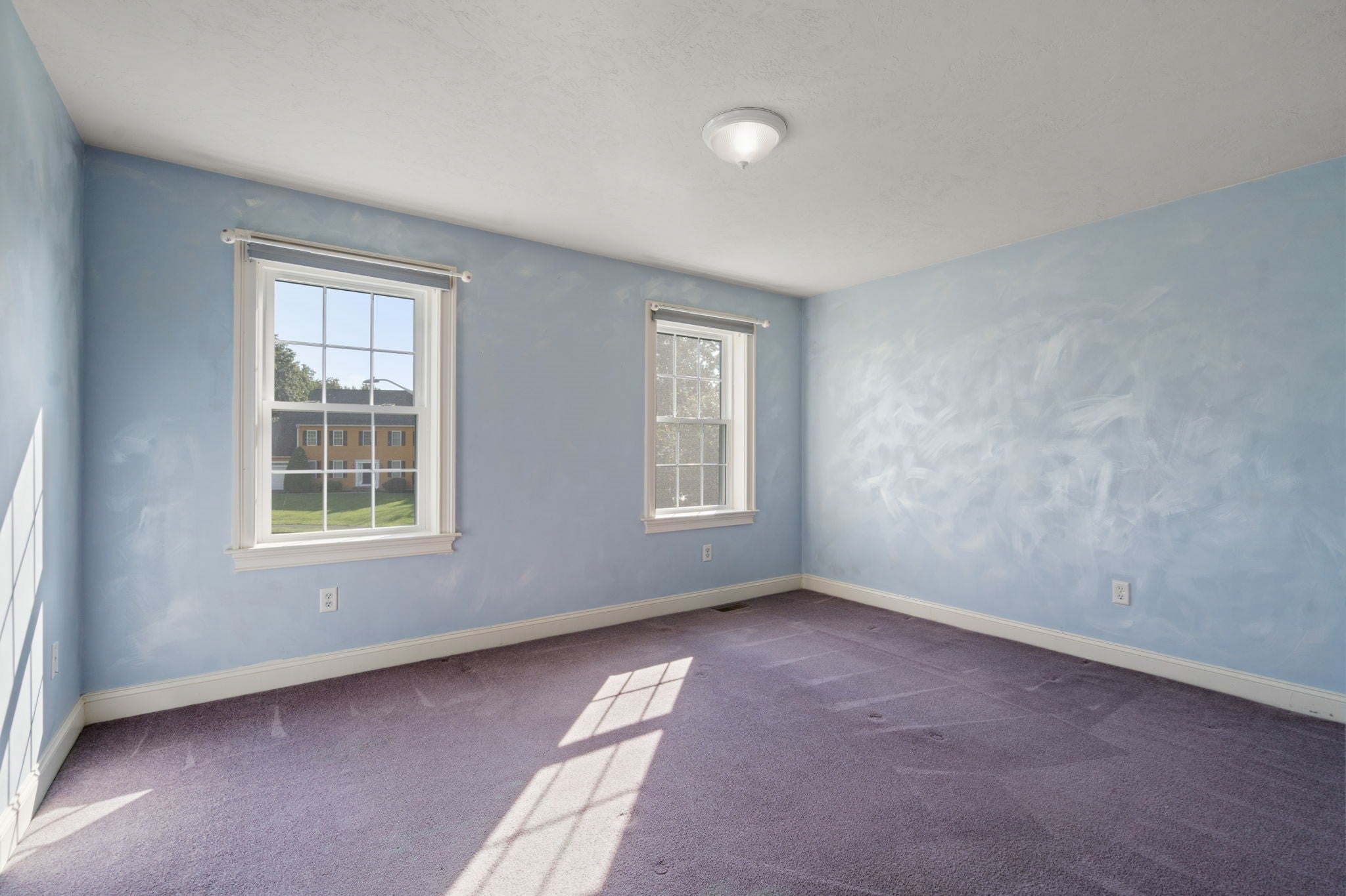 34 Laurelwood Dr, Worcester, MA Photo #32