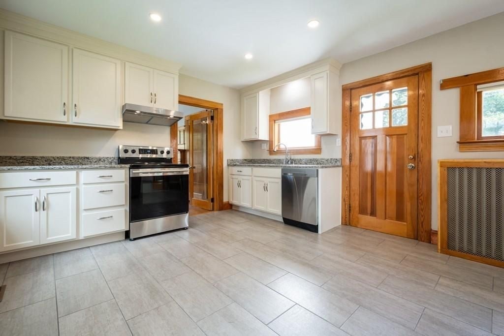 41 Dean Ave, Franklin, MA, 41 Dean Ave, Franklin, MA Photo #21