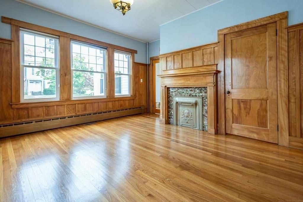 41 Dean Ave, Franklin, MA, 41 Dean Ave, Franklin, MA Photo #3