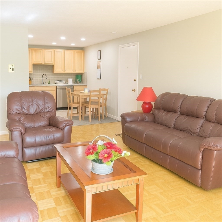 3 Walker Rd 9