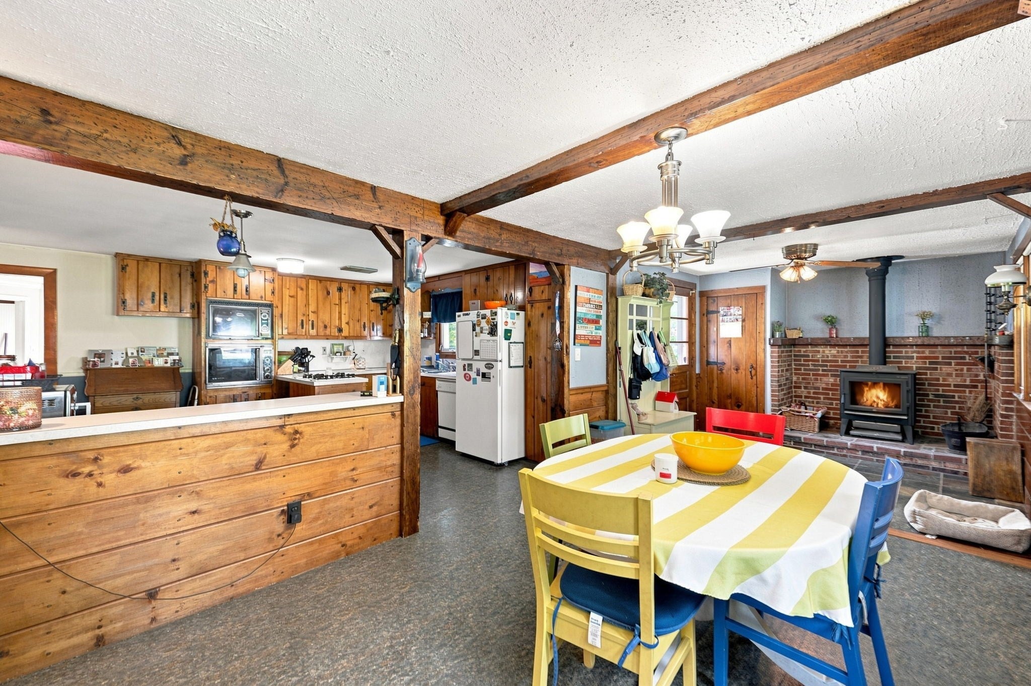 124 E Meadow Rd, Lowell, MA, 124 E Meadow Rd, Lowell, MA Photo #17