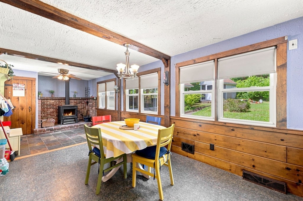 124 E Meadow Rd, Lowell, MA, 124 E Meadow Rd, Lowell, MA Photo #18
