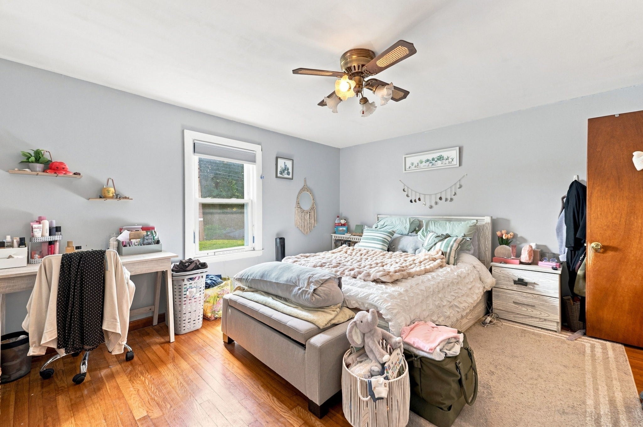 124 E Meadow Rd, Lowell, MA, 124 E Meadow Rd, Lowell, MA Photo #24