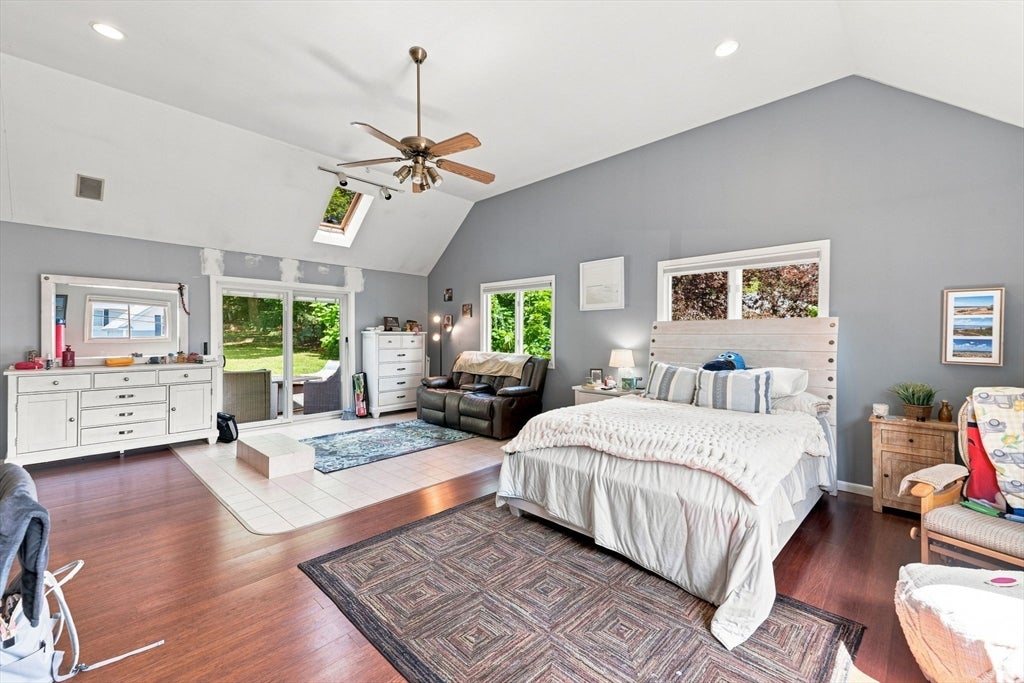124 E Meadow Rd, Lowell, MA, 124 E Meadow Rd, Lowell, MA Photo #28