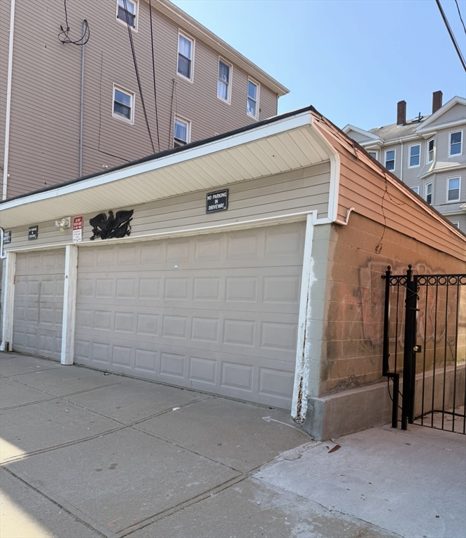 423 Division St