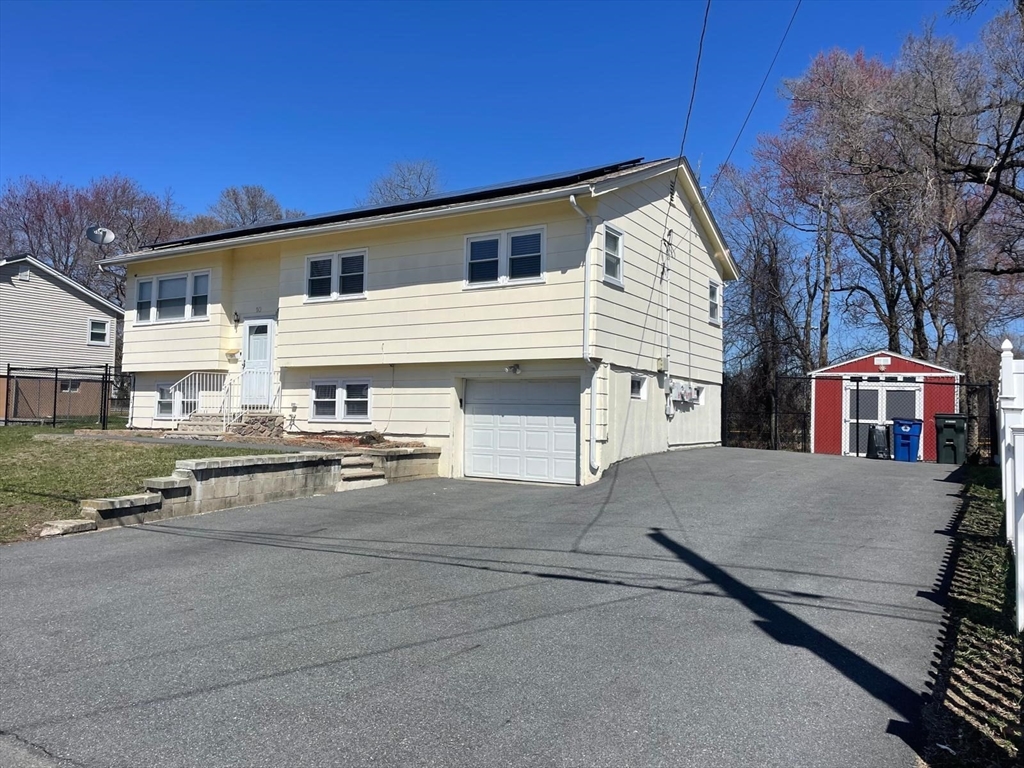 10 Lorenzo Rd