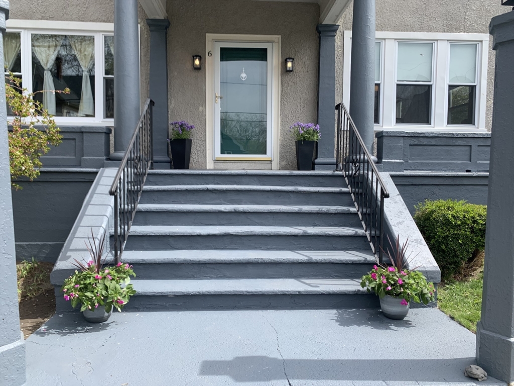 6 Rock St.