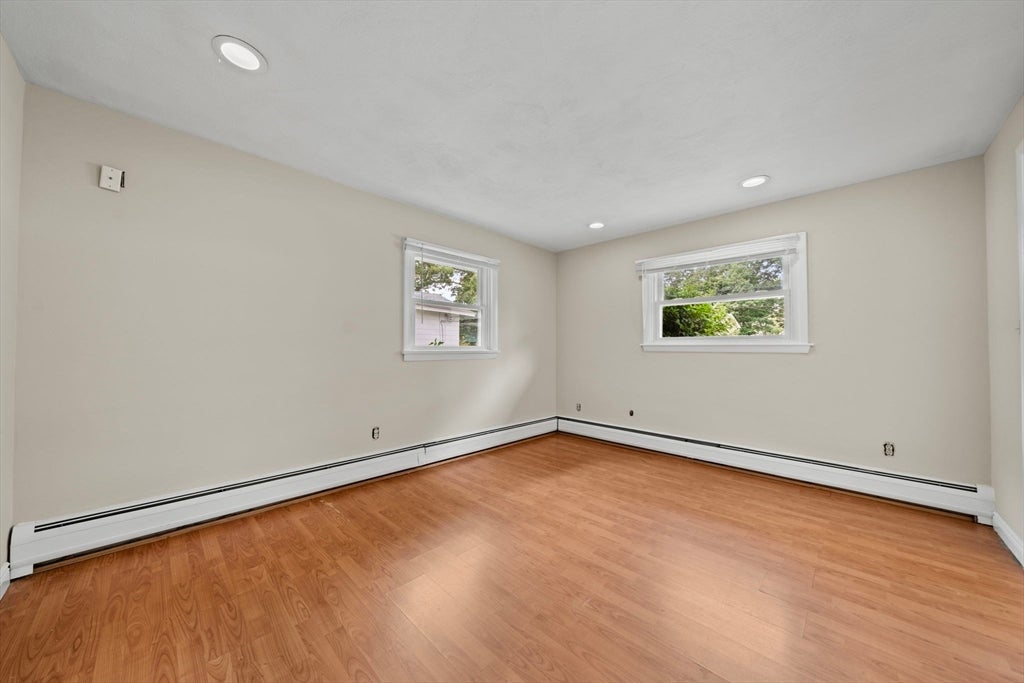 7 Pocahontas Dr, Peabody, MA Photo #24