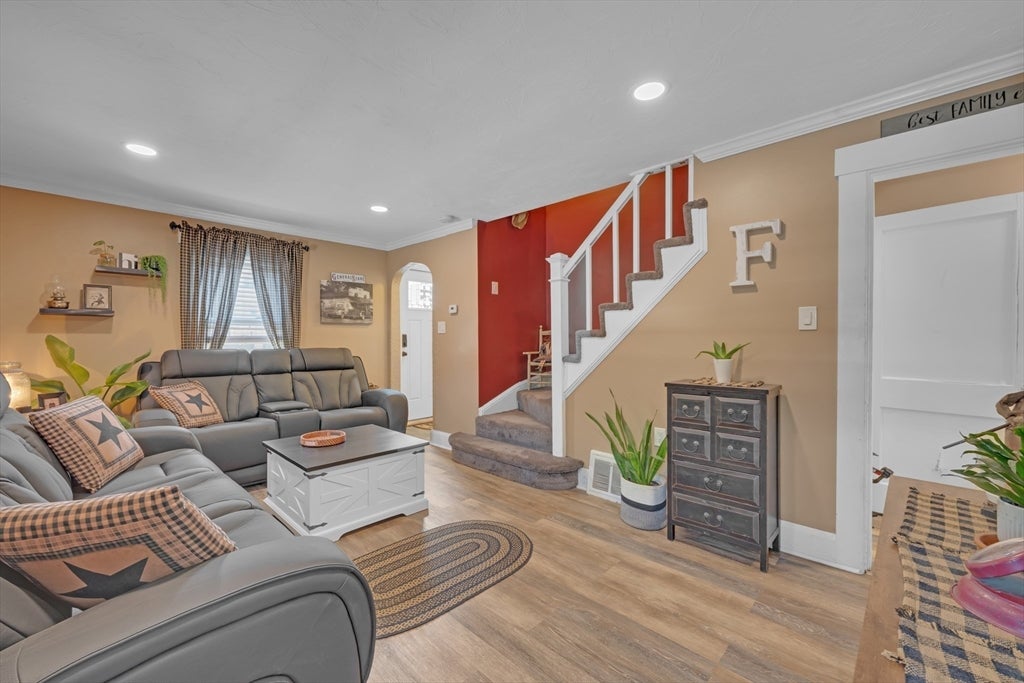 608 Abbott Ave, Leominster, MA, 608 Abbott Ave, Leominster, MA Photo #9