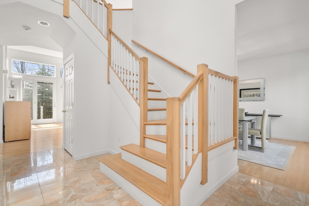 127 Huntington Rd