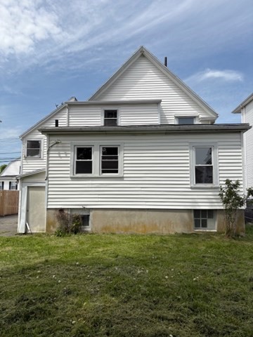 120 Belleville Rd