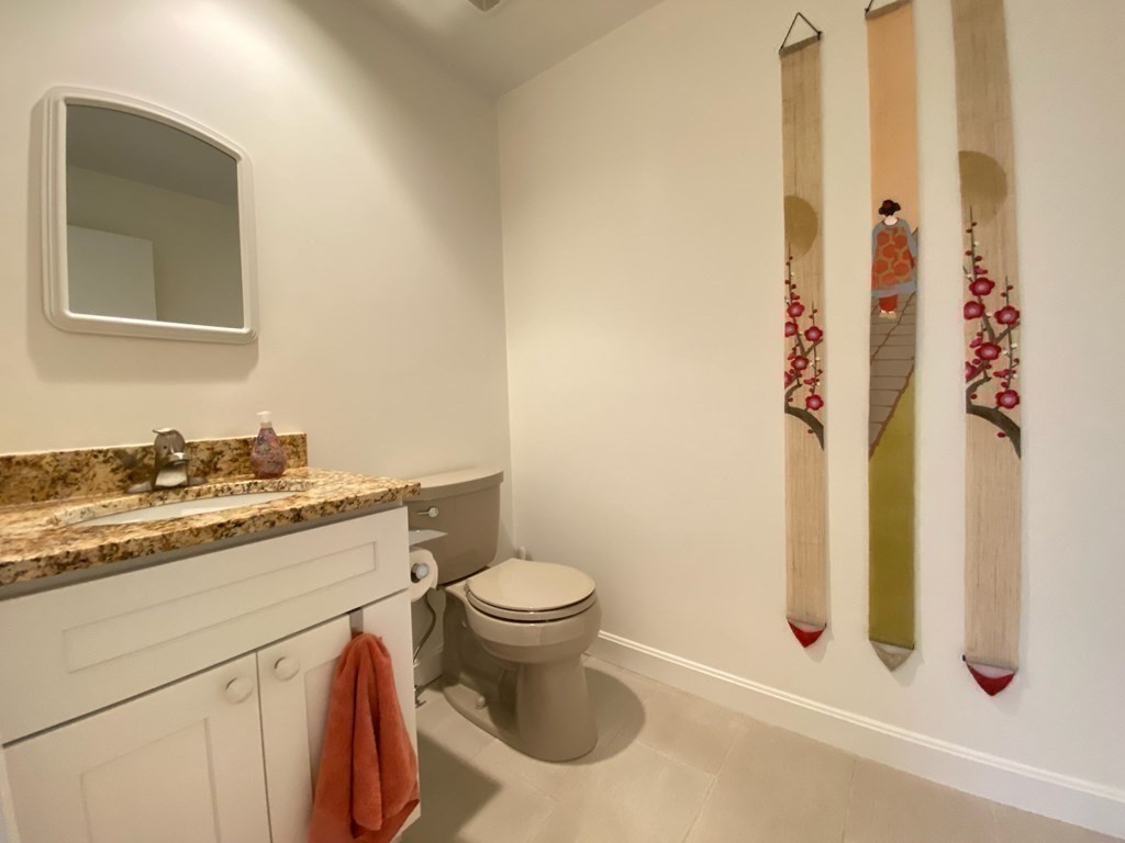 473 Beacon St 8