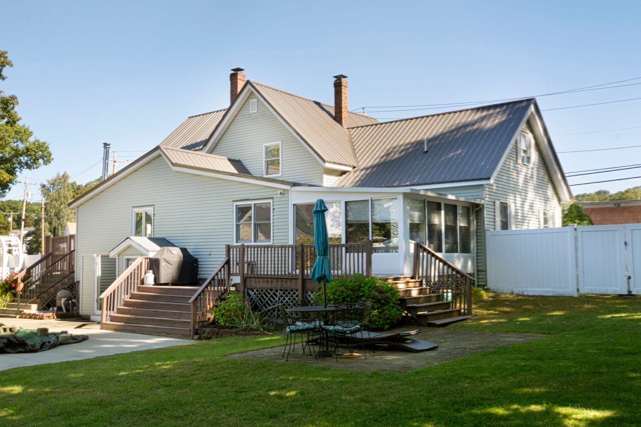 24 Lake St, Hudson, MA Photo #35