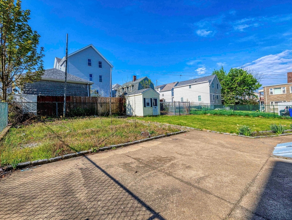 455 Middle St, Fall River, MA, 455 Middle St, Fall River, MA Photo #41