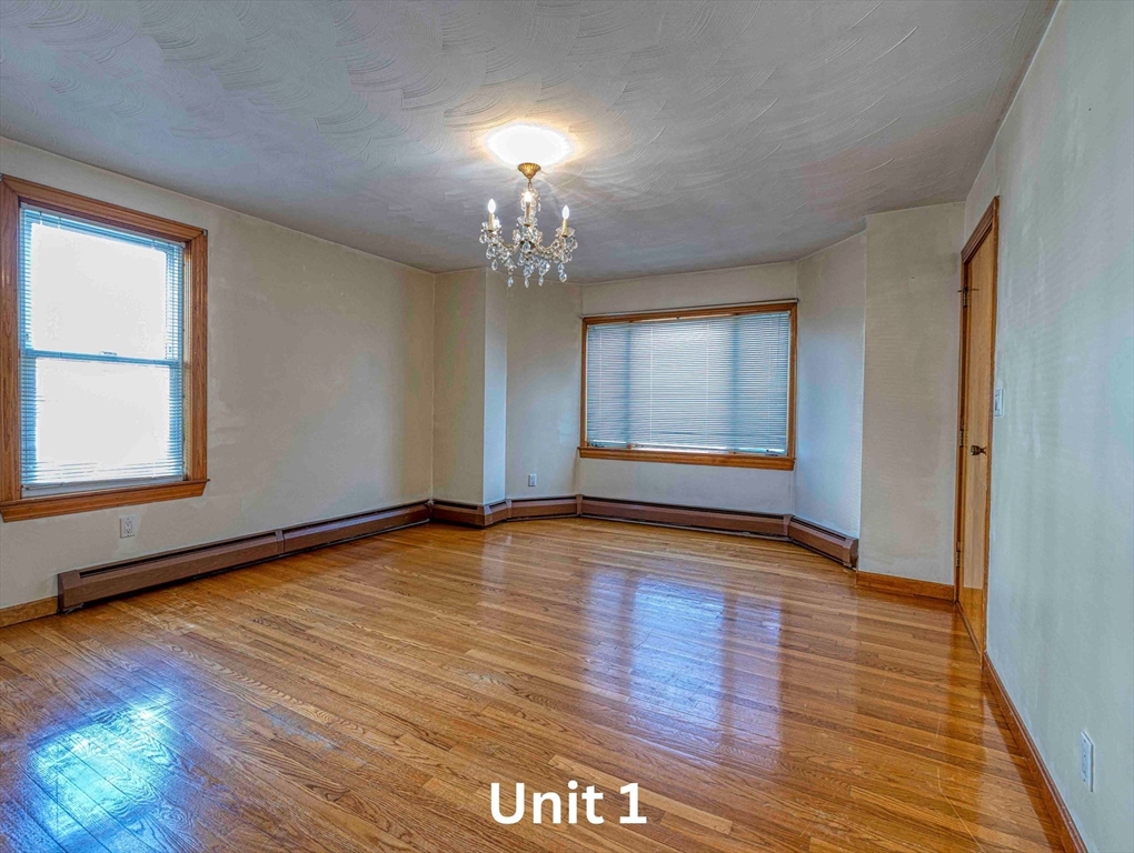 455 Middle St, Fall River, MA, 455 Middle St, Fall River, MA Photo #3