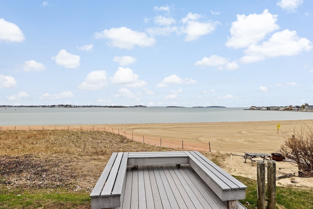 9 Regatta Rd