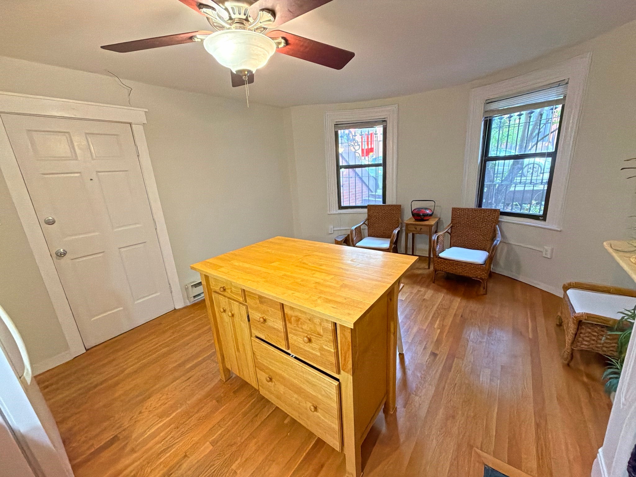81 E Brookline St 1