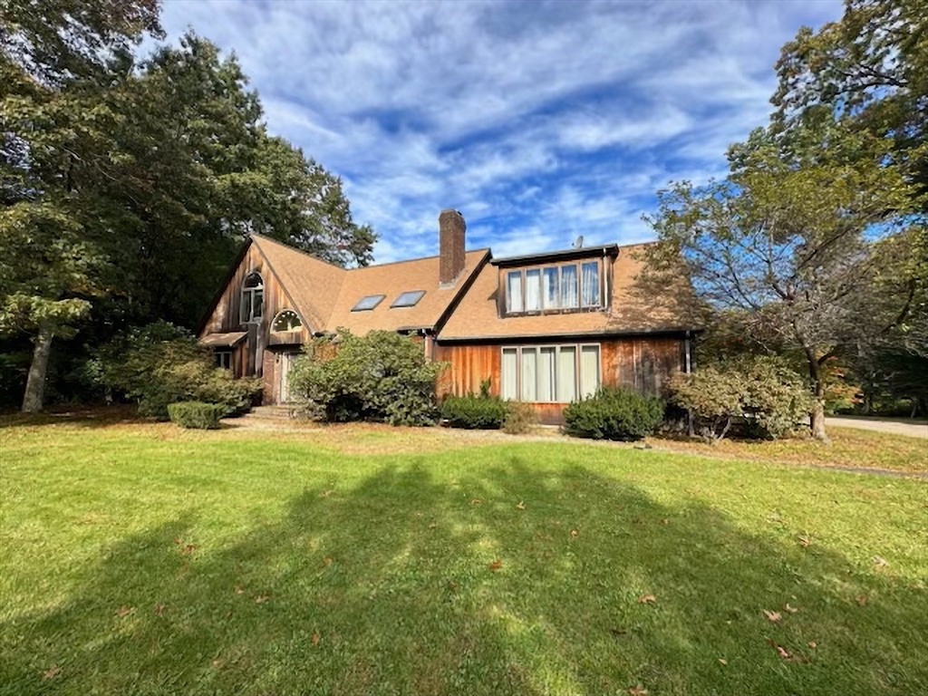 42 Pine Acres Rd