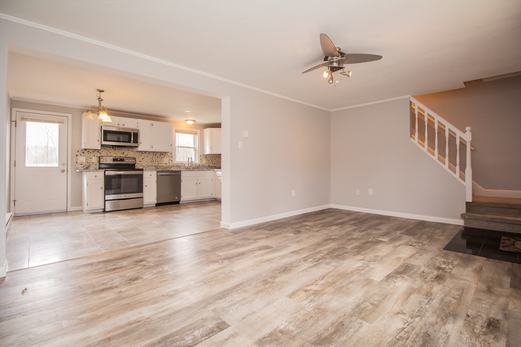 81 Wyola Dr