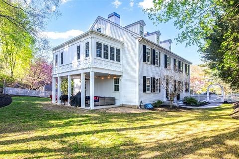 663 Main St Medfield MA 02052