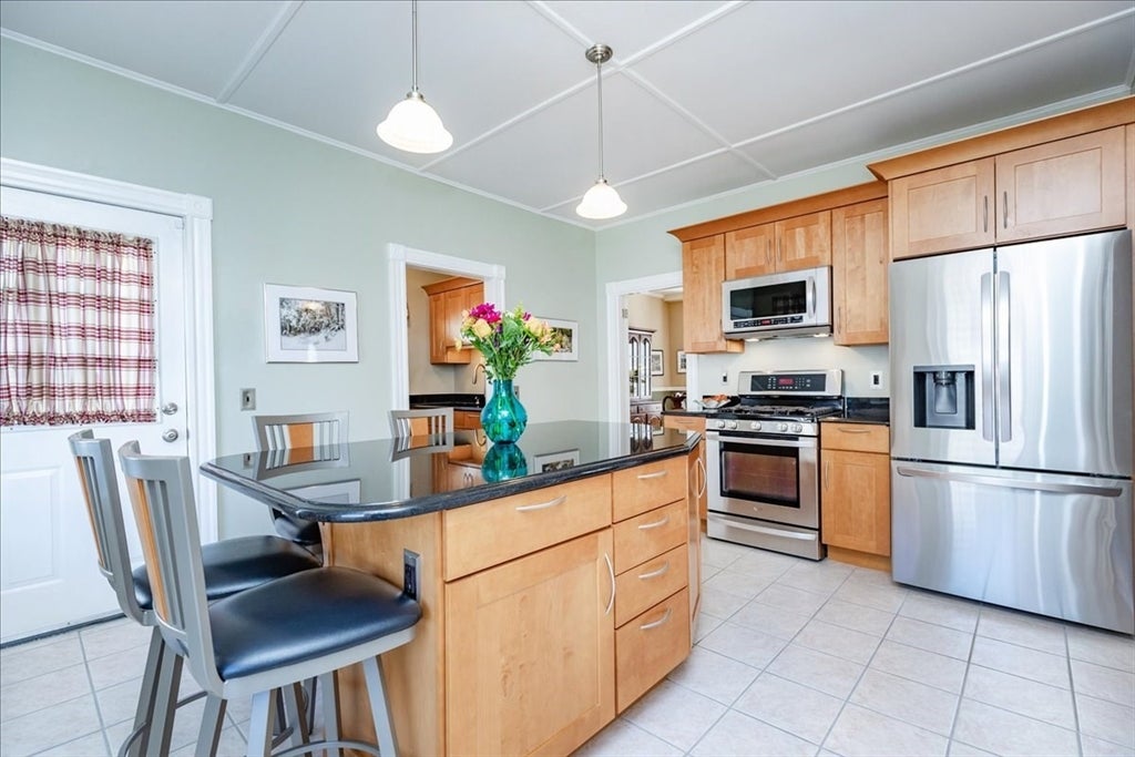 20 Beach St, Malden, MA Photo #12