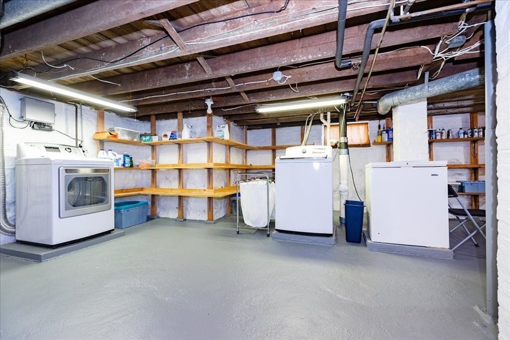 20 Beach St, Malden, MA Photo #33