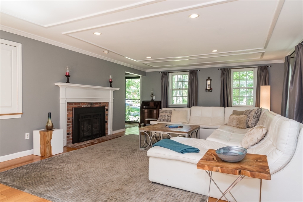 132 Pelham Island Rd 0