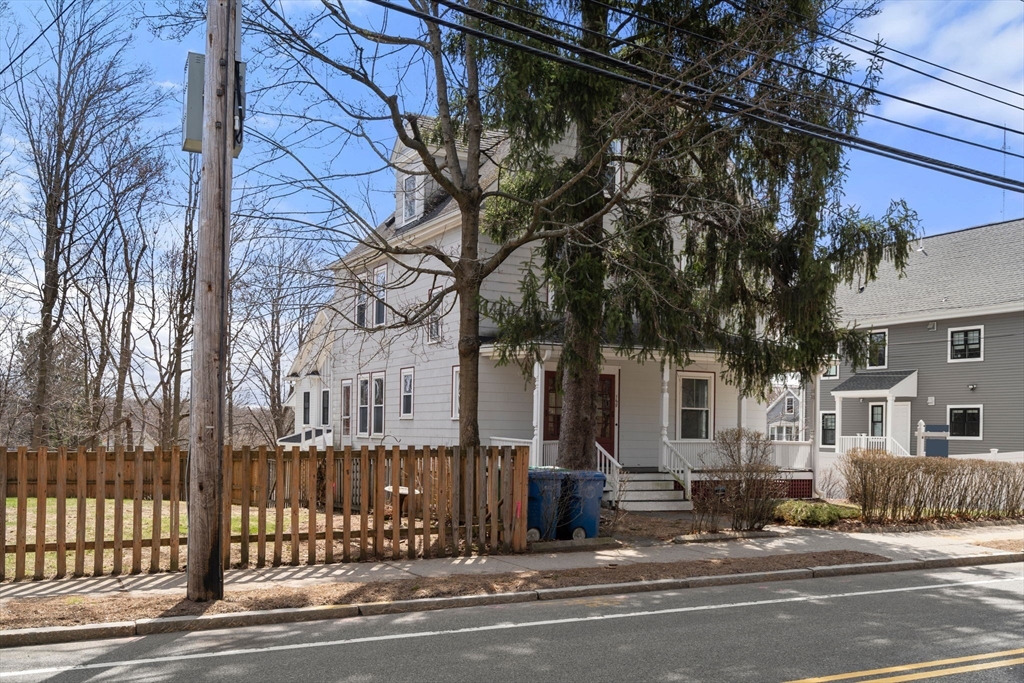 168 Elliot St