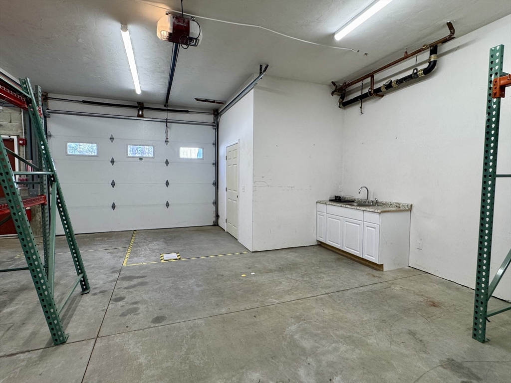 263 Bedford Street 6