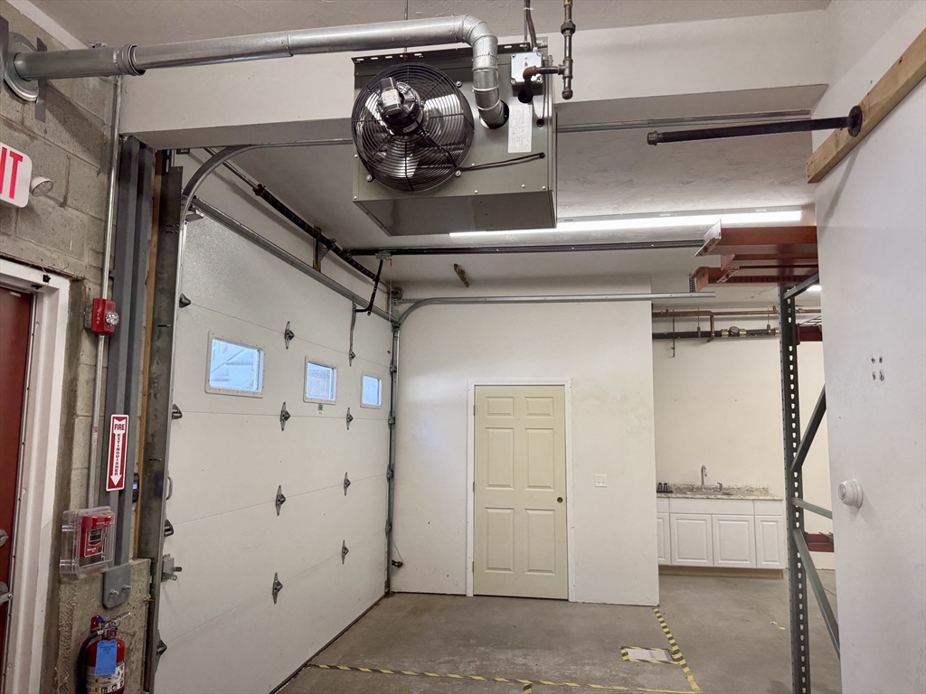 263 Bedford Street 6