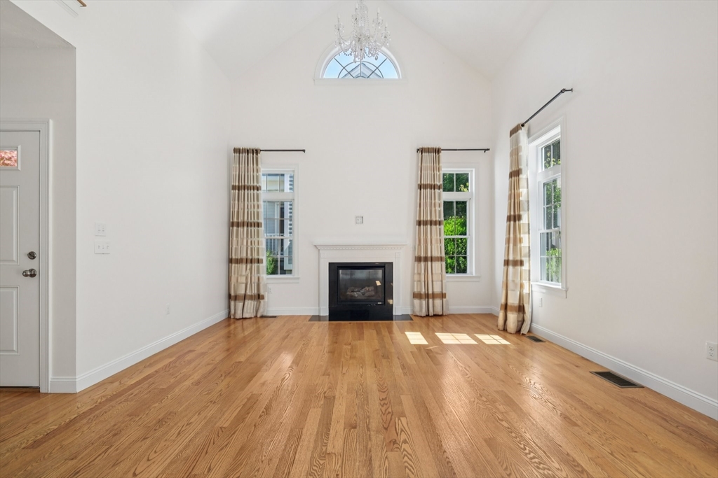 5 Tilton Ct 5