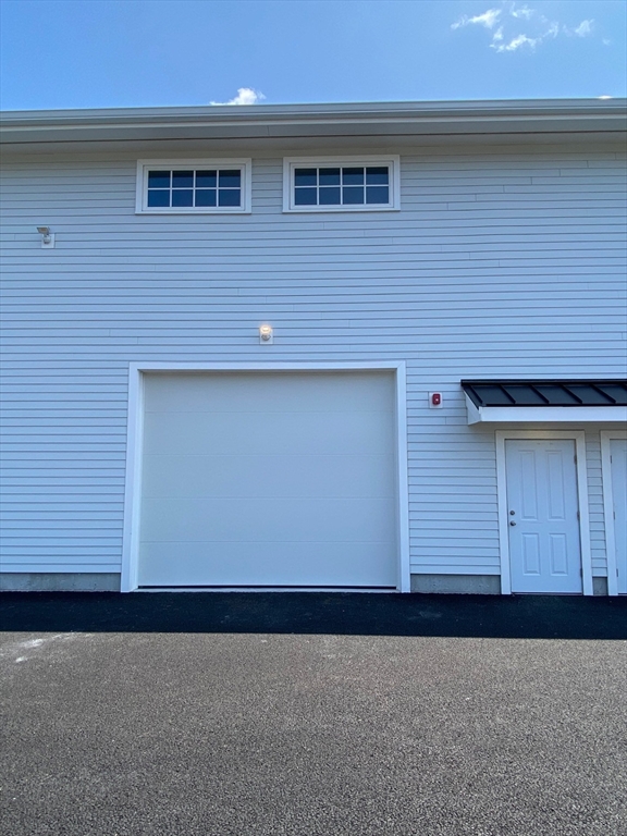 808 Chief Justice Cushing Hwy 4