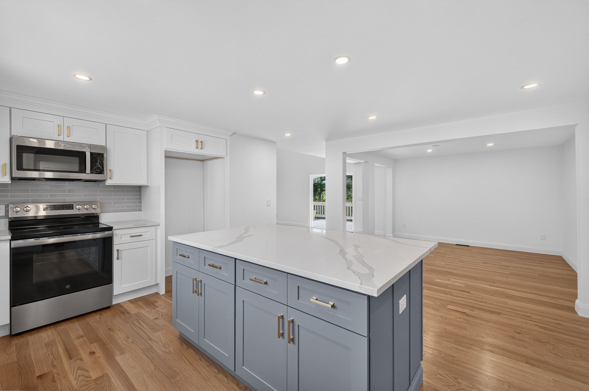 151 Rockland Dr, Brockton, MA, 151 Rockland Dr, Brockton, MA Photo #6