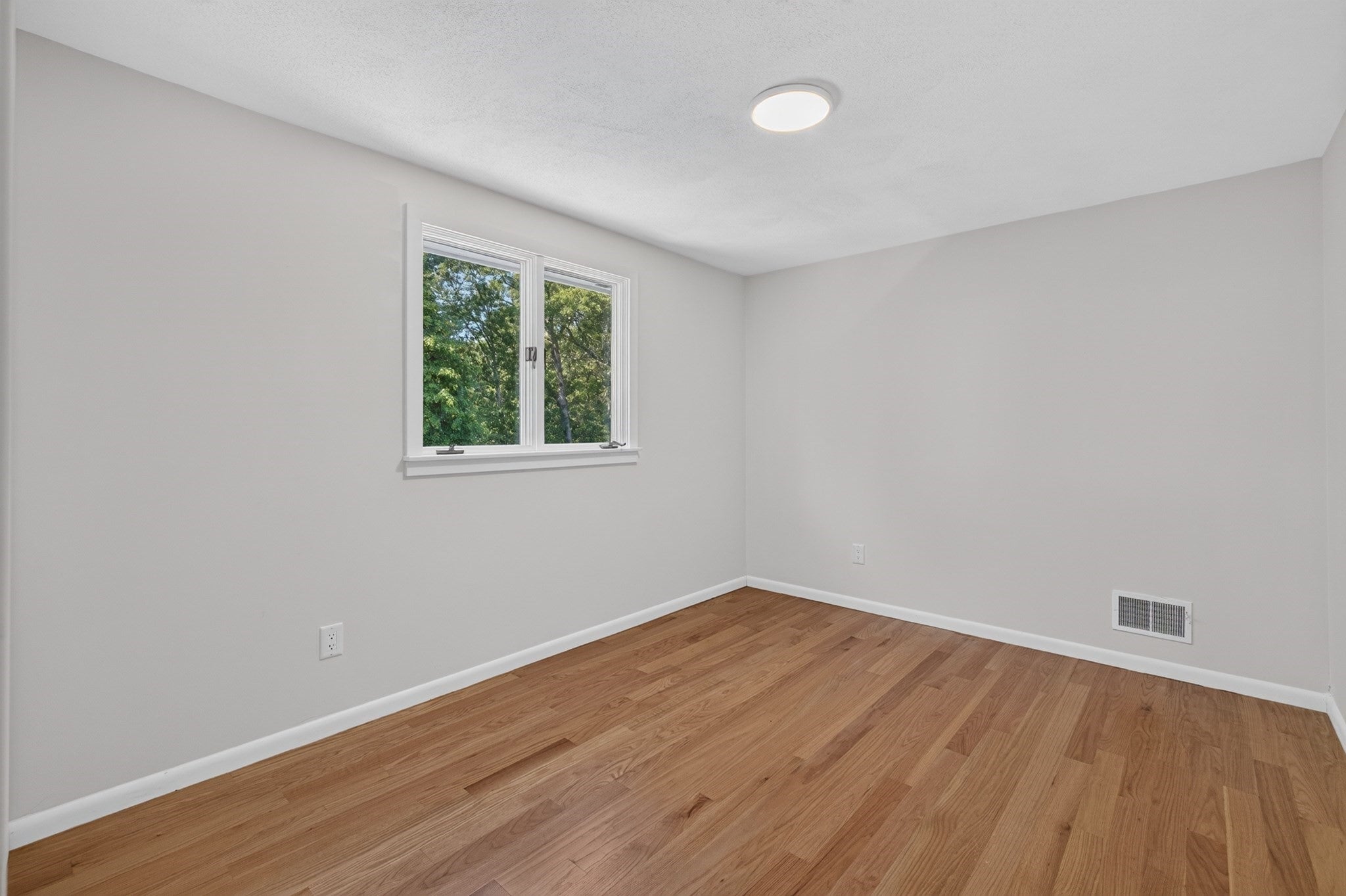 151 Rockland Dr, Brockton, MA, 151 Rockland Dr, Brockton, MA Photo #24