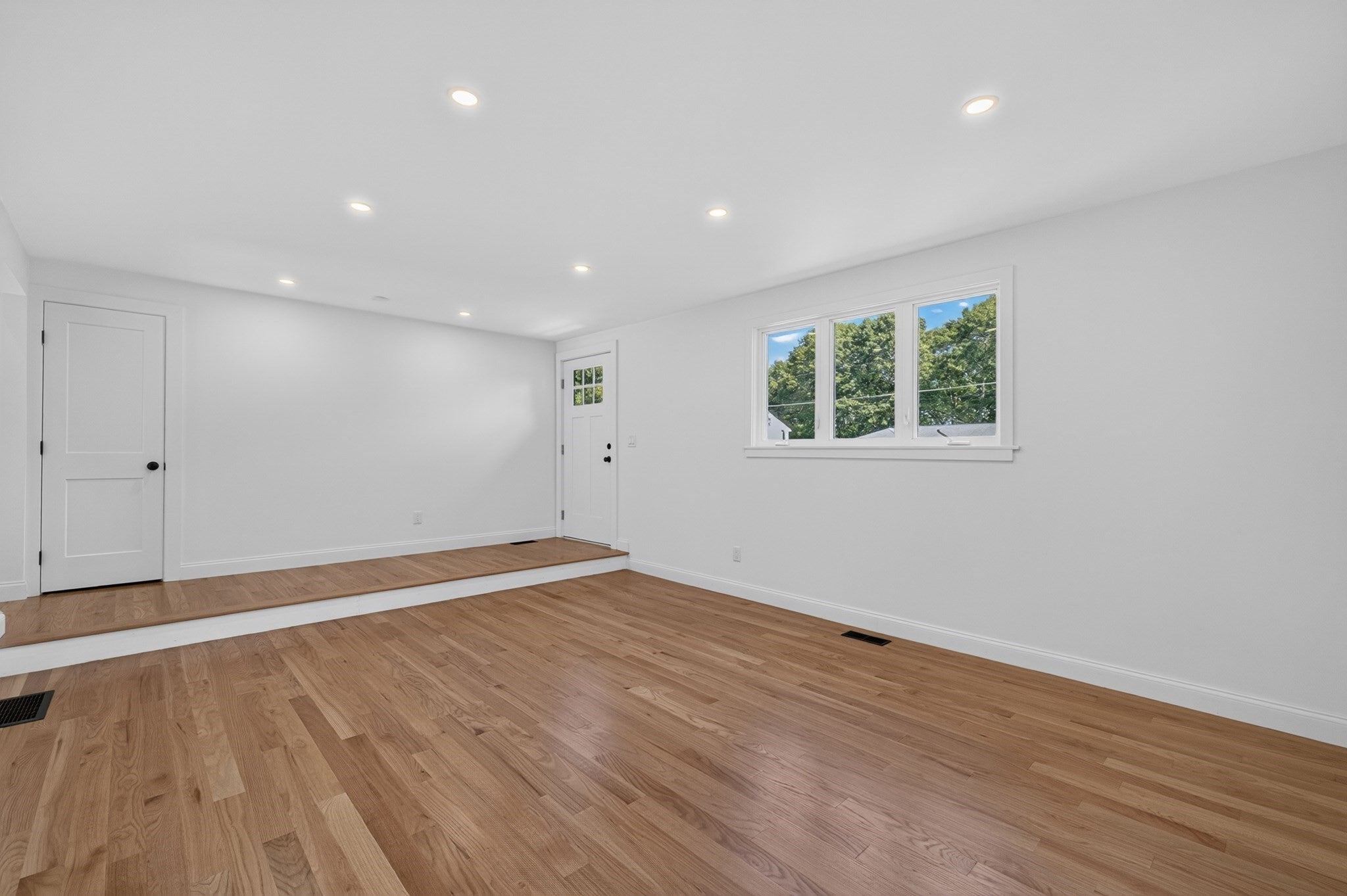 151 Rockland Dr, Brockton, MA, 151 Rockland Dr, Brockton, MA Photo #18