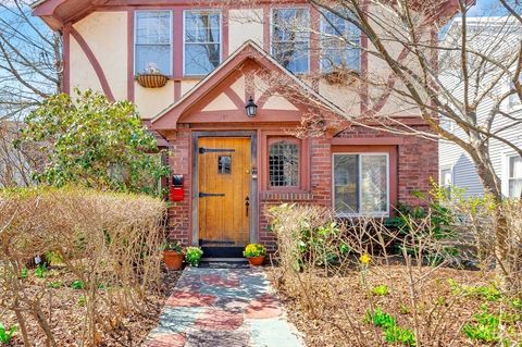 Photo of 126 Westbourne Terrace, Brookline, MA 02446 (MLS # 73505657)