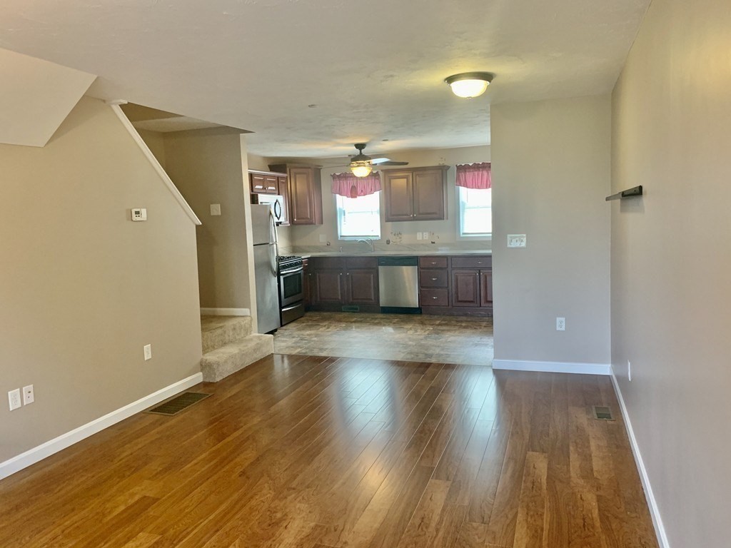 875 Old Plainville Rd I